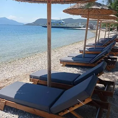 Blu Apartment Glifa (Stylida)