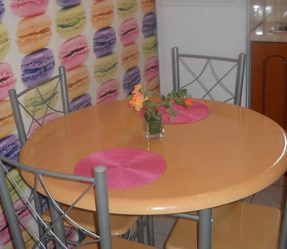 Appartamento Blu Glífa